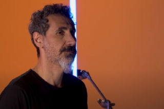 System Of A Down pokazali, jak kręcili klip do numeru ''Protect The Land''. Zobaczcie specjalny making of