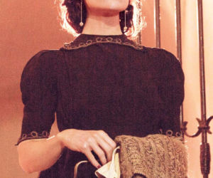 SZPIEDZY W WARSZAWIE. Anna Skarbek (Janet Montgomery)