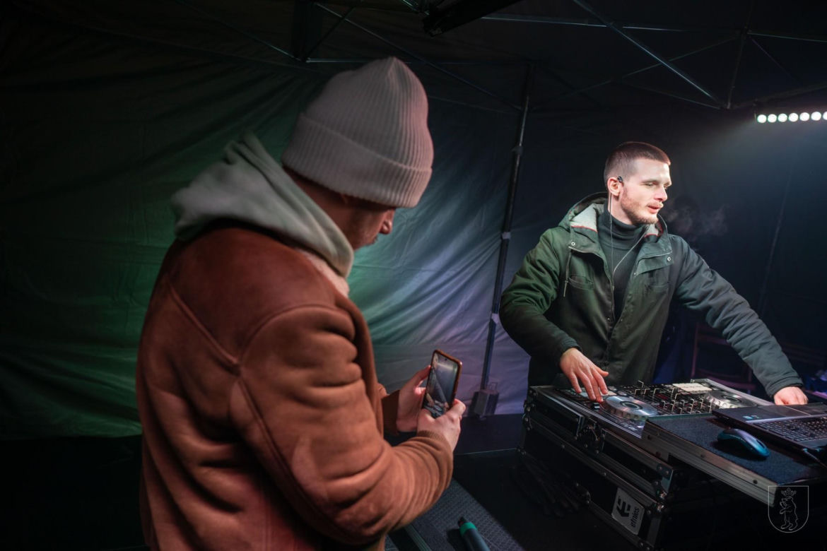 Zabawę w Łukowie poprowadzili lokalni DJ-e: Kowal i Smyku tworzący formację „House All The Time”