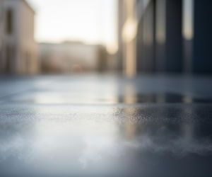 Pożar w Płocku zabrał życie. Czego nie wiedziała ofiara o biokominku?