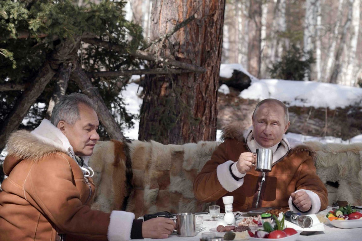 Putin uciekł na Syberię czołgiem!