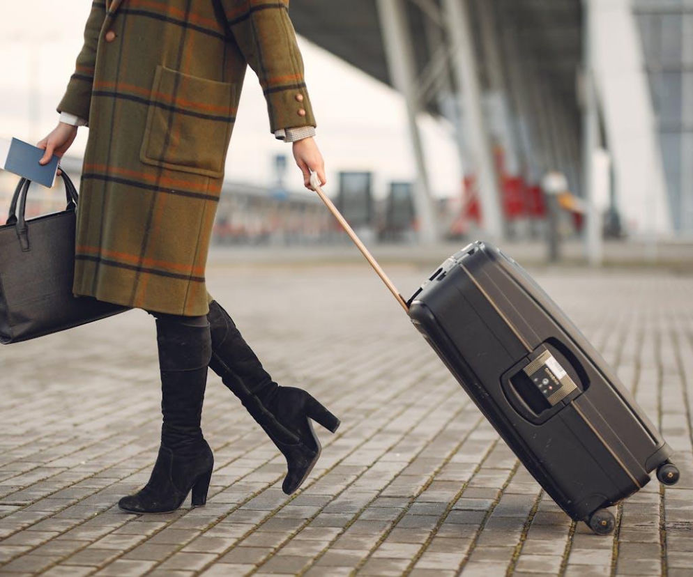 Dużo podróżujesz służbowo? Sprawdź, jak oszczędzić sobie stresu