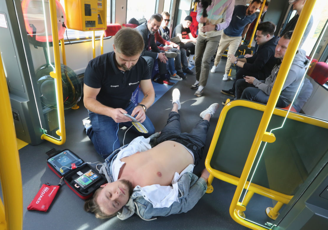 Kolejarze jak antyterroryści. Przechodzą szkolenia na wypadek wojny i zamachu