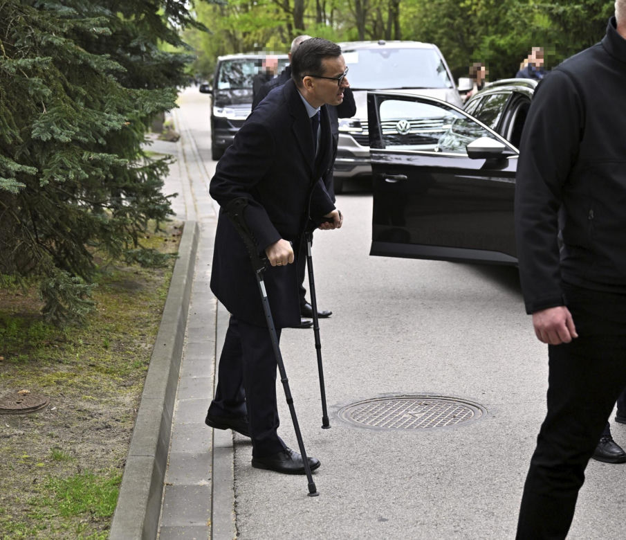 Mateusz Morawiecki w 14. rocznicę katastrofy smoleńskiej