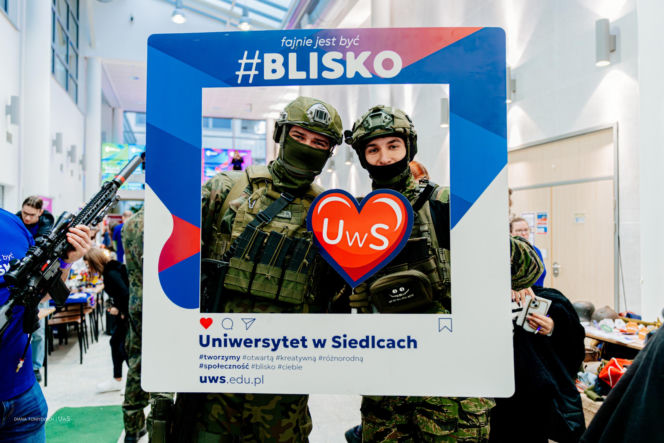 Tłumy młodych ludzi na kampusie. Dzień Otwarty 2025 na Uniwersytecie w Siedlcach za nami