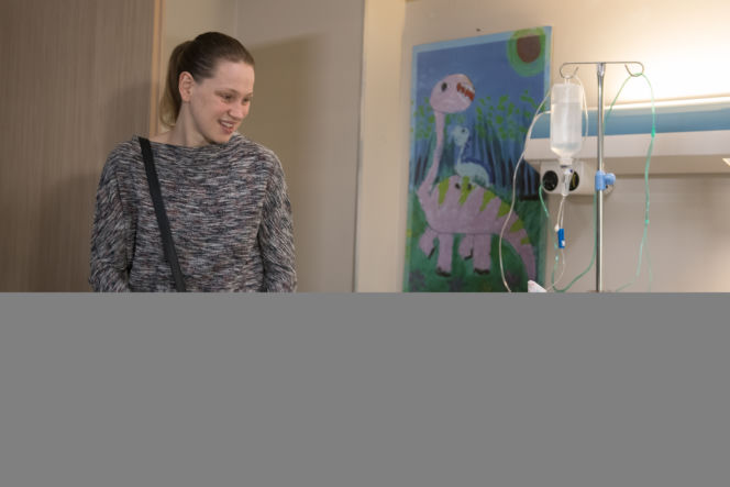 Na Wspólnej odcinek 2675, Ula (Ania Niedźwiecka), Sylwia (Alicja Stasiewicz)