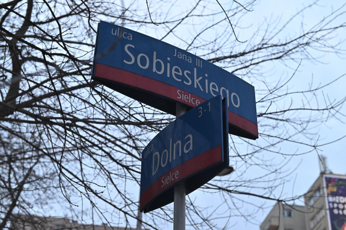 Paraliż na Mokotowie, zamknęli ważne skrzyżowanie. Kierowcy utknęli w korkach, autobusy na objazdach