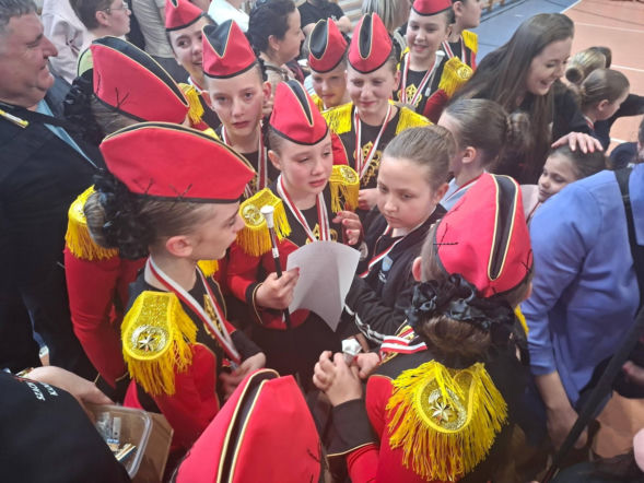 Mażoretki z gminy Ceków- Kolonia najlepsze w Polsce!