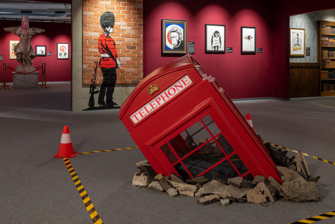 Wystawa Banksy'ego po raz pierwszy we Wrocławiu. Jego dzieła są warte majątek 