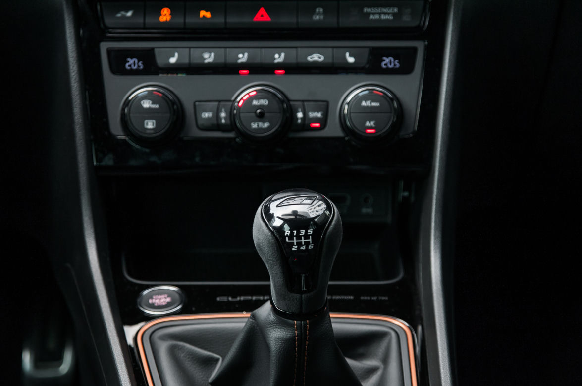 Seat Leon Cupra R 2.0 TSI 310 KM 6MT