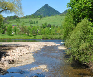 To najlepsze miejsce na majowy weekend w woj. małopolskim według AI. Wygląda jak z pocztówki!