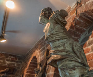 Zaginiony barokowy anioł odnalazł się w muzeum