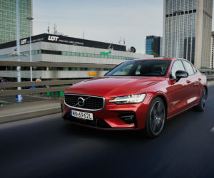 Volvo S60 T5 R Design First Edition