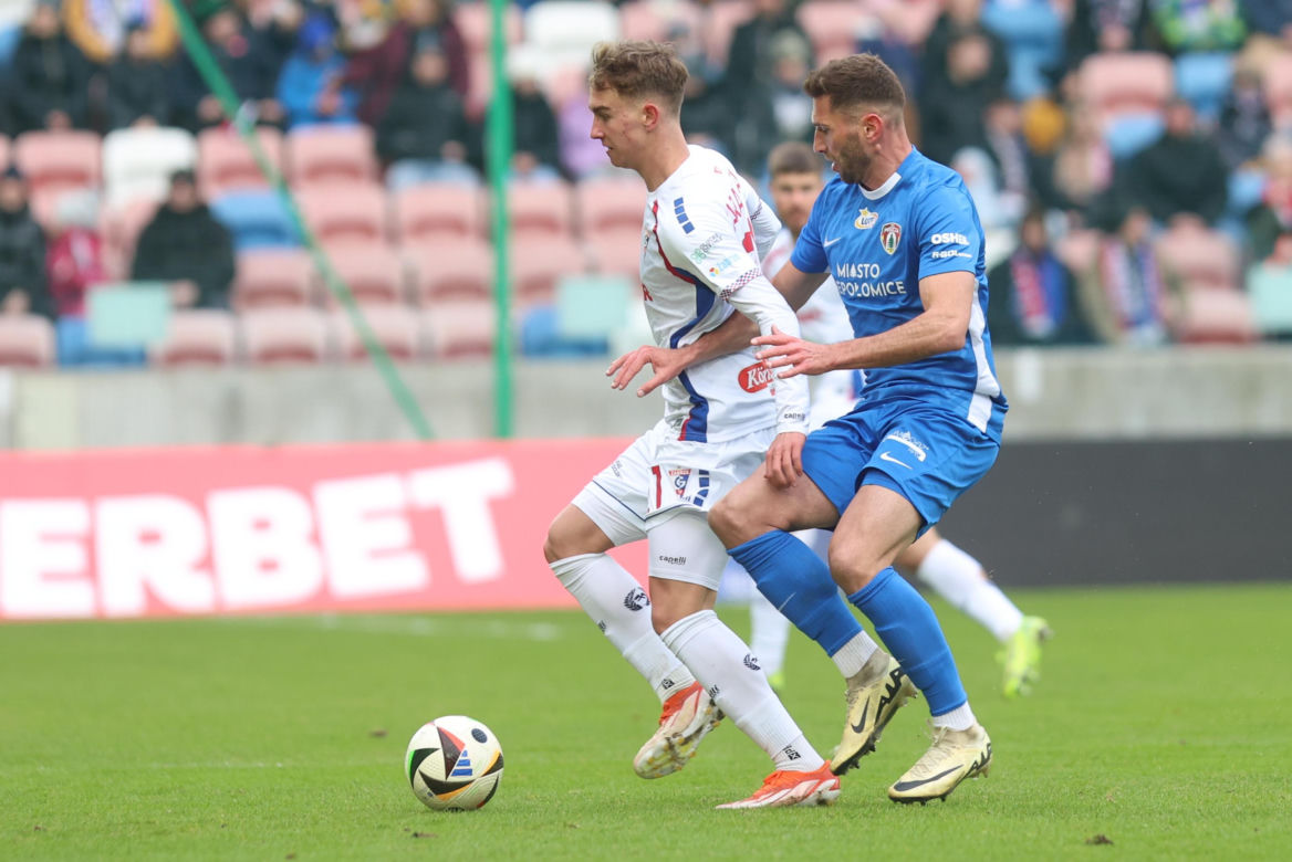 Górnik Zabrze zmierzył się z Puszczą Niepołomice. Na trybunach niemal 15 tys. kibiców