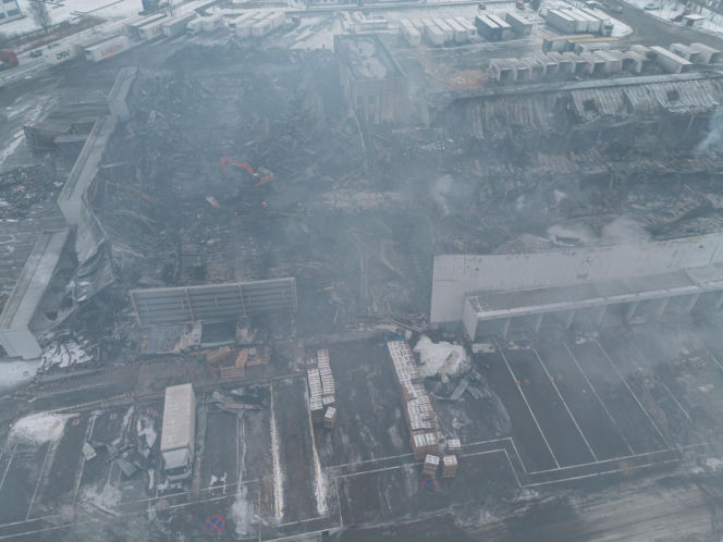 Wielki pożar magazynu pod Poznaniem. Skala zniszczeń poraża!