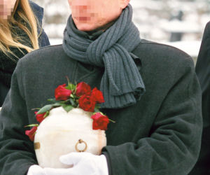 Tłumy pożegnały bohatera