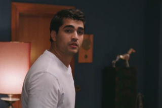 Złoty chłopak, odcinek 272: Zdrada w murach posiadłości! Aysen przechodzi na stronę wroga i pomaga Sinanowi!