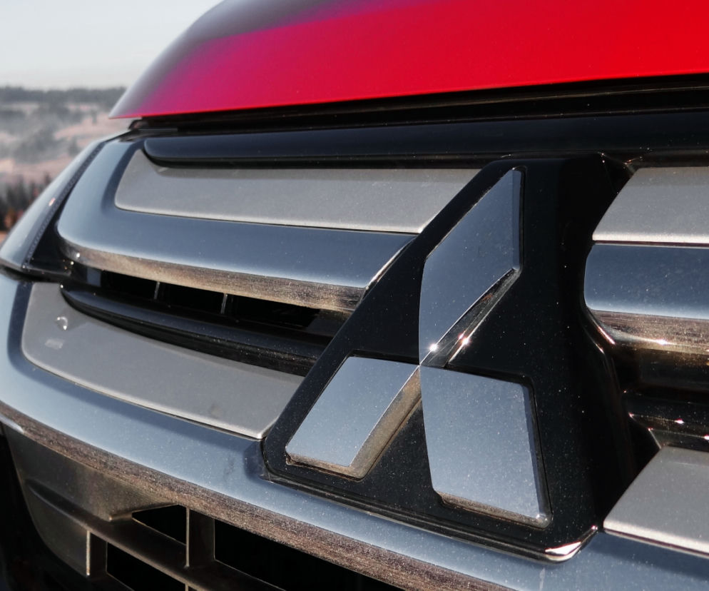 Mitsubishi Outlander 2.2 DID 6AT 4WD Intense Plus