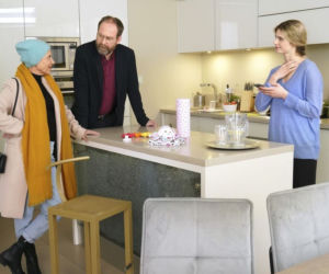Barwy szczęścia, odc. 2268: Iwona (Izabela Zwierzyńska), Marek (Marcin Perchuć), Krystyna (Hanna Bieluszko)