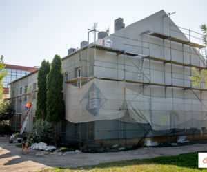 Bełchatów. Kamienice Tkaczy pięknieją