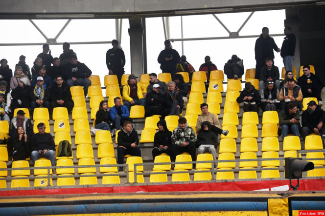 PRES Grupa Deweloperska Toruń - Bayersystem GKM Grudziądz, zdjęcia kibiców i zawodników ze sparingu przed startem PGE Ekstraligi