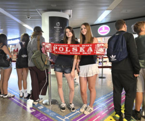 Złoci siatkarze po perypetiach wrócili do Polski