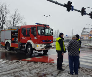 Posypał śnieg, posypały się kolizje w Lesznie 