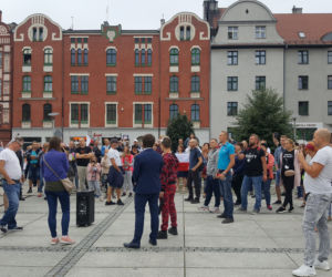 W Rudzie Śląskiej odbył się protest przeciwko obostrzeniom związanym z koronawirusem