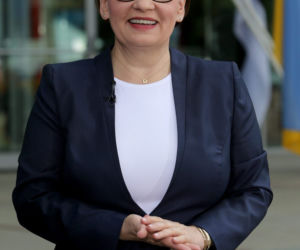 ZUPEŁNIE odmieniona Anna Zalewska! Jest nie do poznania