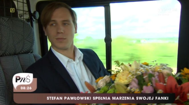 Pytanie na śniadanie. Stefan Pawłowski na urodzinach u 80-letniej fanki