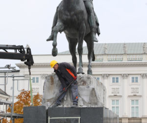 Remont pomnika Józefa Poniatowskiego w Warszawie