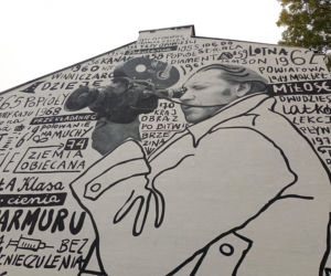 Nowy mural w Krakowie na cześć Andrzeja Wajdy. Żona reżysera nie kryje zachwytu