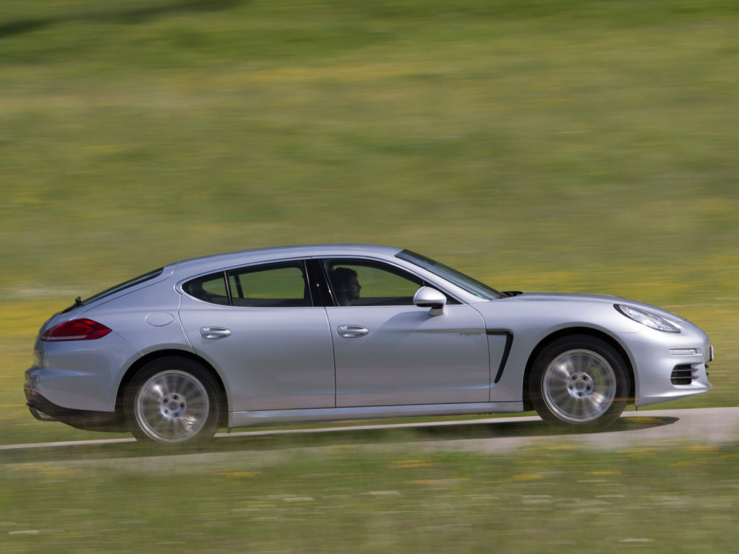 Porsche Panamera S-E Hybrid
