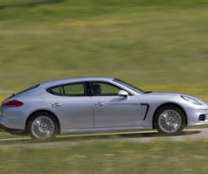 Porsche Panamera S-E Hybrid