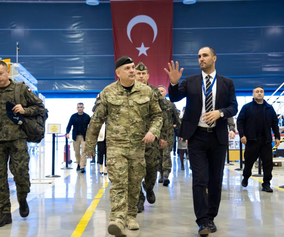 Gen. Kukuła w tureckim ASELSAN. Polska przygląda się tureckiej obronie przed dronami