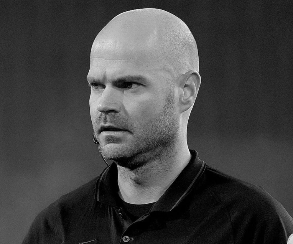 Czarno-białe zdjęcie sędziego Roba Dieperinka. O śmierci arbitra przeczytasz na SE Supersport.