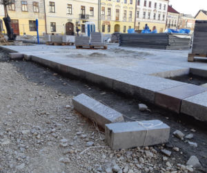 Pracom drogowców sprzyja pogoda