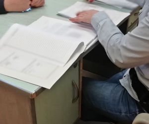 Nawoływał do udziału w protestach i zabicia polityków PiS