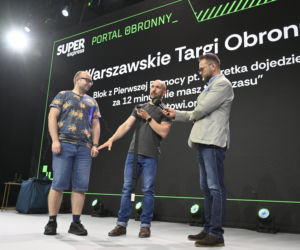 Warszawskie Targi Obronne. Scena Biała Blok z Pierwszej Pomocy pt. „Karetka dojedzie za 12 minut, nie masz tyle czasu”