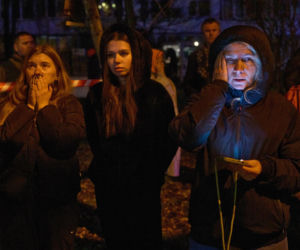 Nocny atak na Kijów! Wielkie eksplozje, płoną bloki