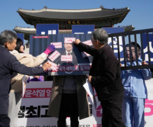 Były prezydent Jun Suk Jeol skazany na dożywocie za kierowanie zamachem stanu