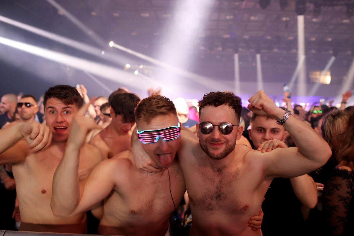 Mayday 2025 w Katowicach. Fani przed sceną bawią się najlepiej