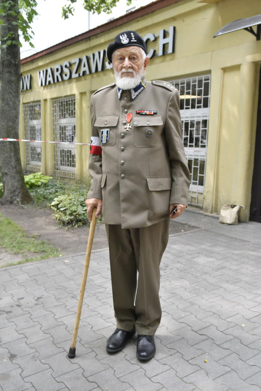 Powstaniec Henryk Skalski oburzony. Padł ofiarą pirata drogowego
