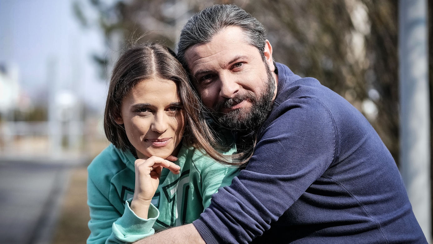 Pierwsza miłość. Grzegorz (Krzysztof Wrona), Anka (Anna Pentz)