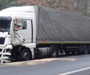 Śmiertelny wypadek na DK 50. Nie żyje mężczyzna