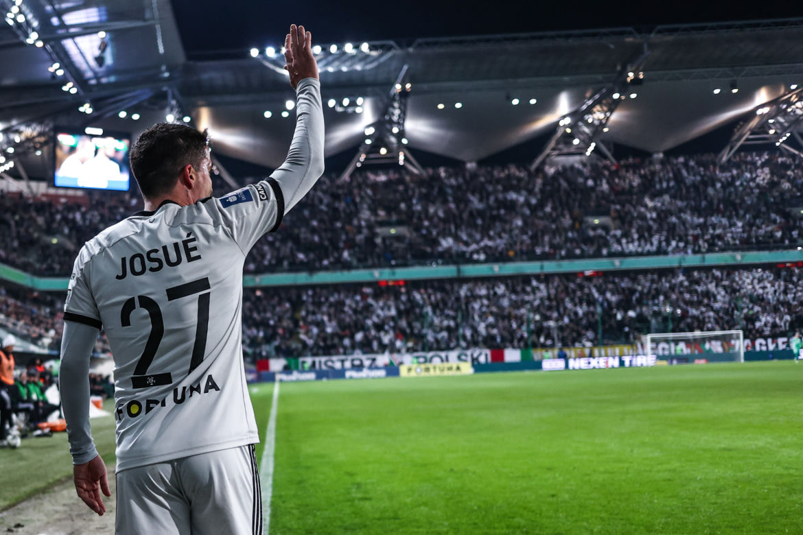 Josue o relacjach z Michniewiczem