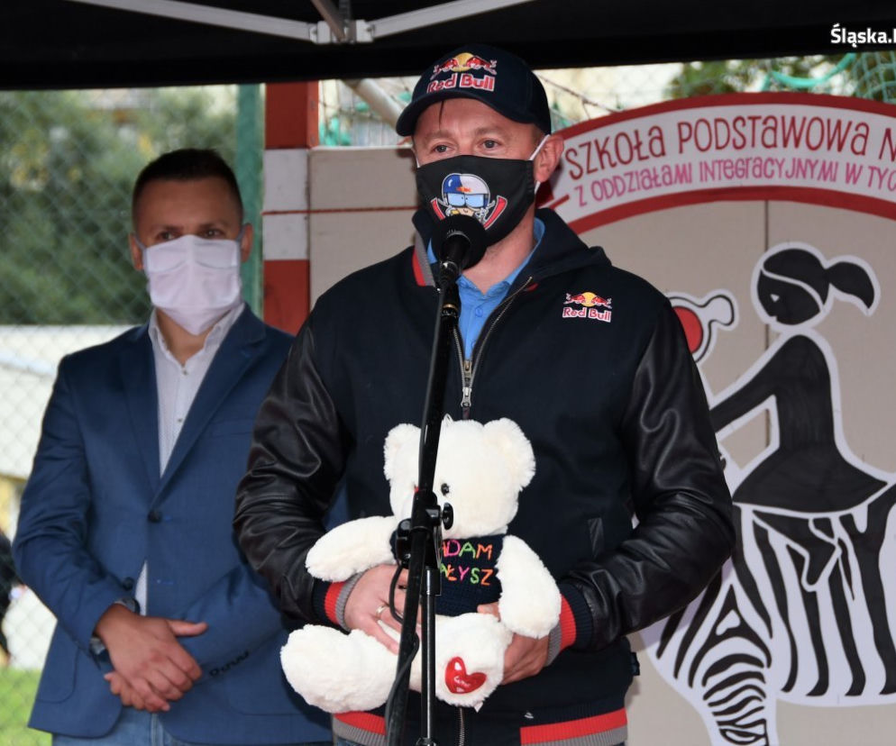 Tychy: Nowy rok szkolny z Adamem Małyszem. Legendarny skoczek uczył dzieci!
