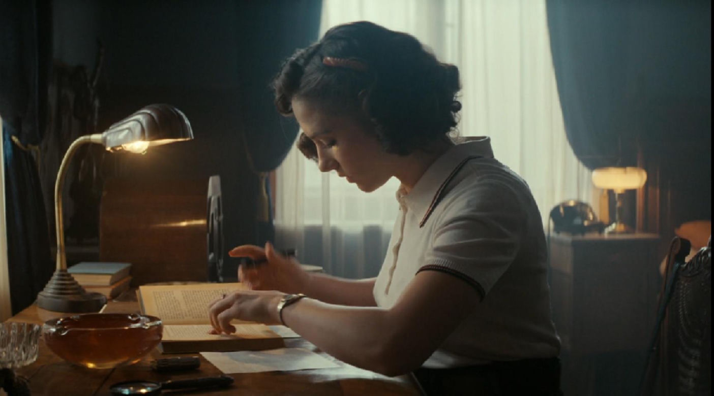 Zatoka szpiegów 2, odcinek 14. Eva (Sonia Mietielica)