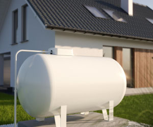 Gaz płynny ze zbiornika. Alternatywa dla węgla i gazu ziemnego. Czy to się opłaca?