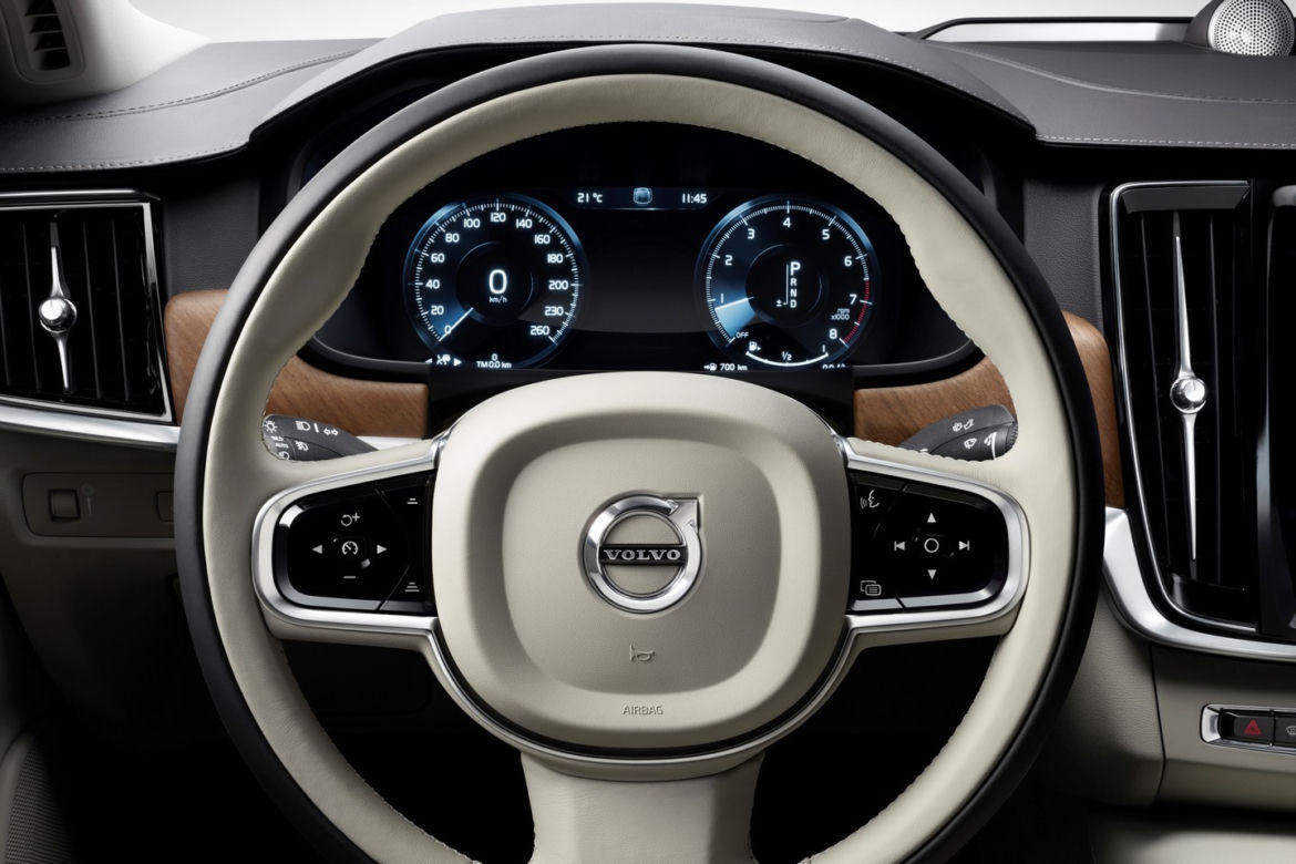 2016 Volvo S90 